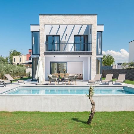 Villa Grota Poreč Exterior foto